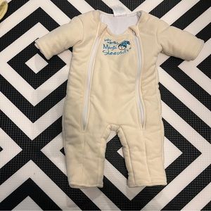 Baby Merlin’s Magic Sleepsuit size Small 3-6 Months Yellow Microfleece GUC